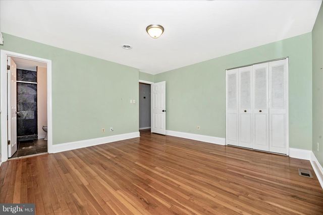 1403 STREAKER RD, Sykesville, MD 21784