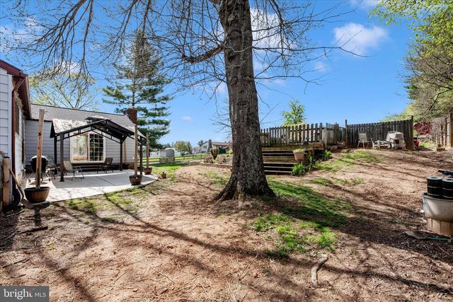 1403 STREAKER RD, Sykesville, MD 21784