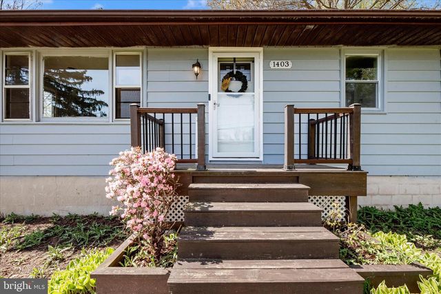 1403 STREAKER RD, Sykesville, MD 21784