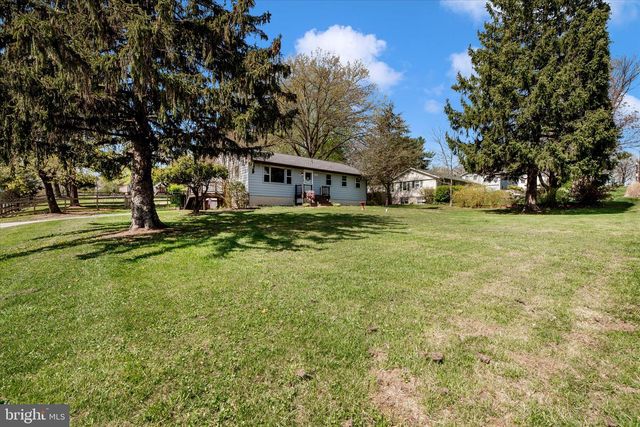 1403 STREAKER RD, Sykesville, MD 21784