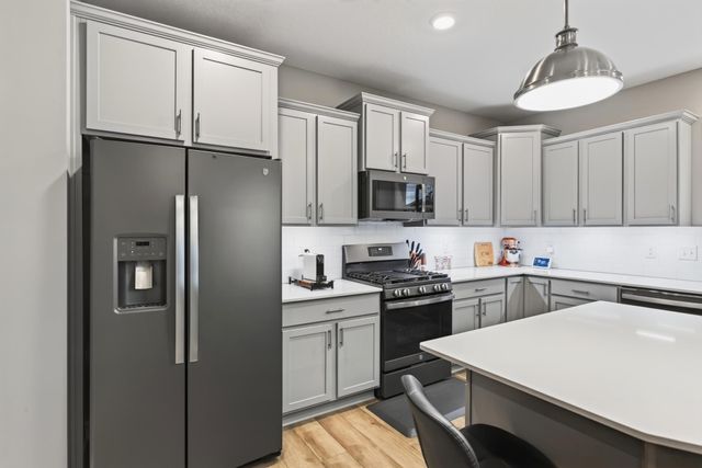 11008 Kingsview Lane N, Dayton, MN 55369