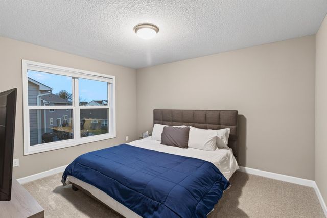 11008 Kingsview Lane N, Dayton, MN 55369