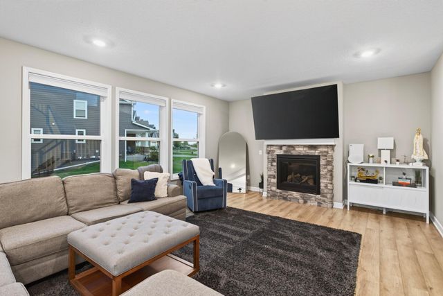 11008 Kingsview Lane N, Dayton, MN 55369