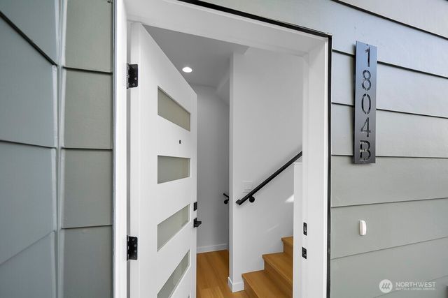 1804 B 28th Avenue S, Seattle, WA 98144