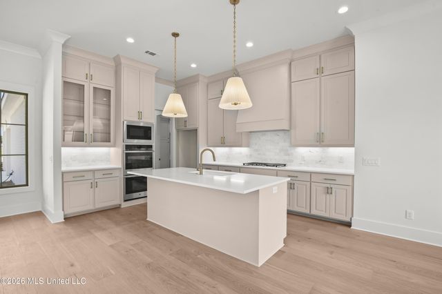 507 Friars Cove, Madison, MS 39110
