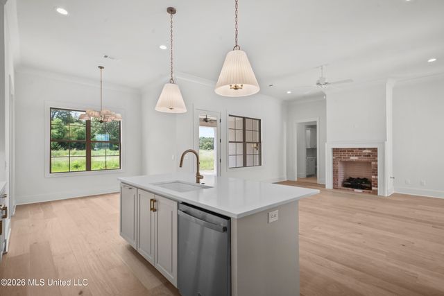 507 Friars Cove, Madison, MS 39110