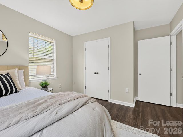 1521 Sumter Avenue, Charlotte, NC 28208