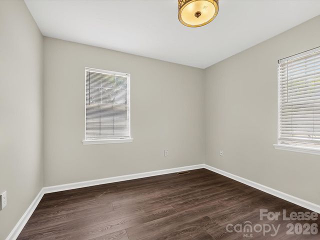 1521 Sumter Avenue, Charlotte, NC 28208