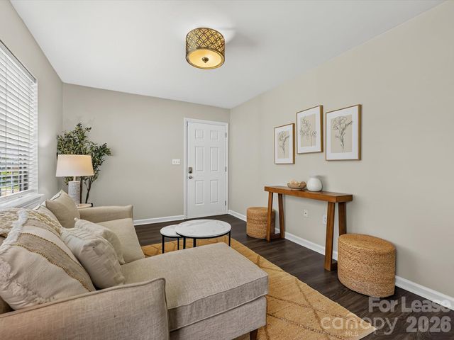 1521 Sumter Avenue, Charlotte, NC 28208