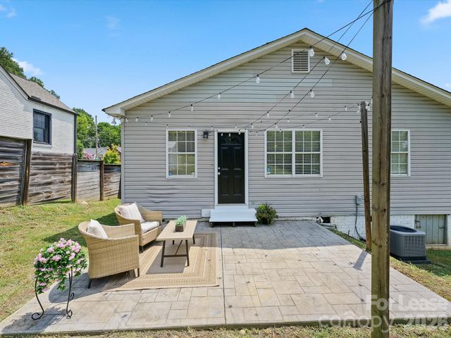 1521 Sumter Avenue, Charlotte, NC 28208