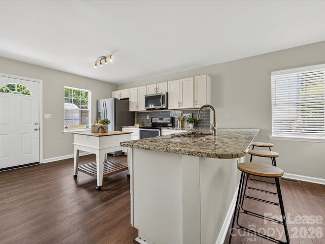 1521 Sumter Avenue, Charlotte, NC 28208