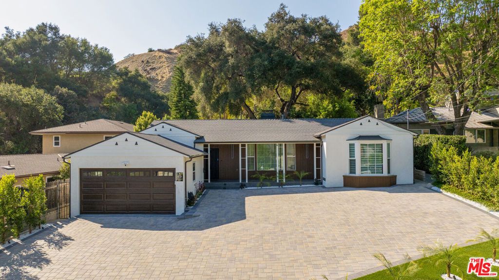 2727 Hollister Terrace, Glendale, CA 91206 — exterior