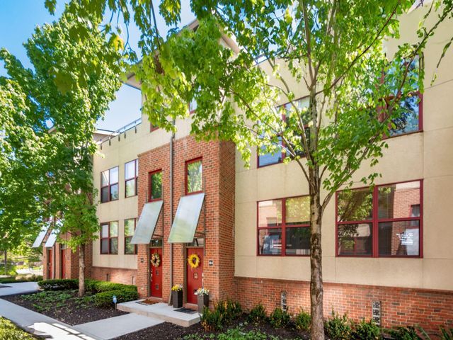 587 E Rich Street, 104, Columbus, OH 43215