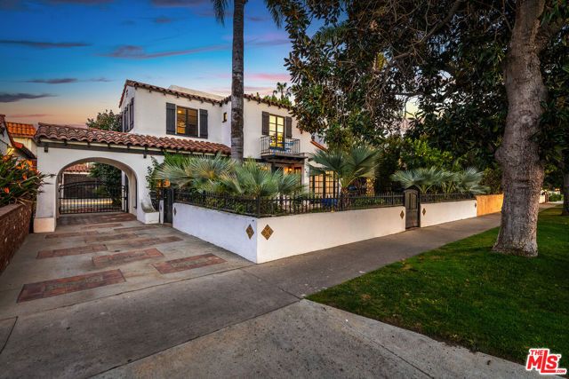 4432 Forman Avenue, Toluca Lake (los Angeles), CA 91602