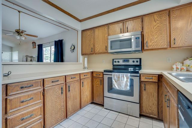 625 Prairie Dell Street, Lewisville, TX 75067