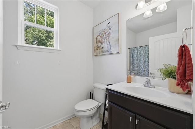 25253 Kelsie ST, Windsor, VA 23487