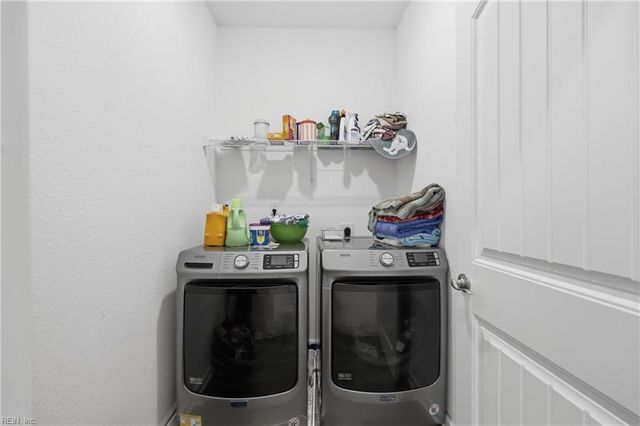 25253 Kelsie ST, Windsor, VA 23487