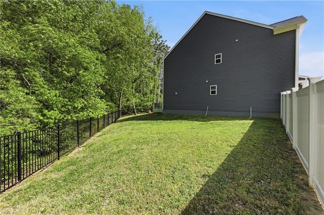 25253 Kelsie ST, Windsor, VA 23487