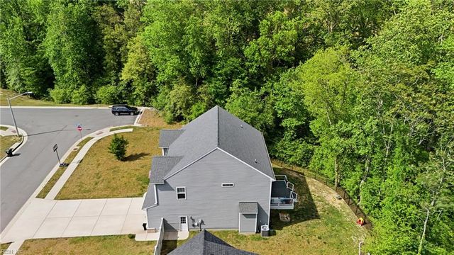 25253 Kelsie ST, Windsor, VA 23487