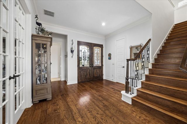 95 Lake View Loop, Fulshear, TX 77441