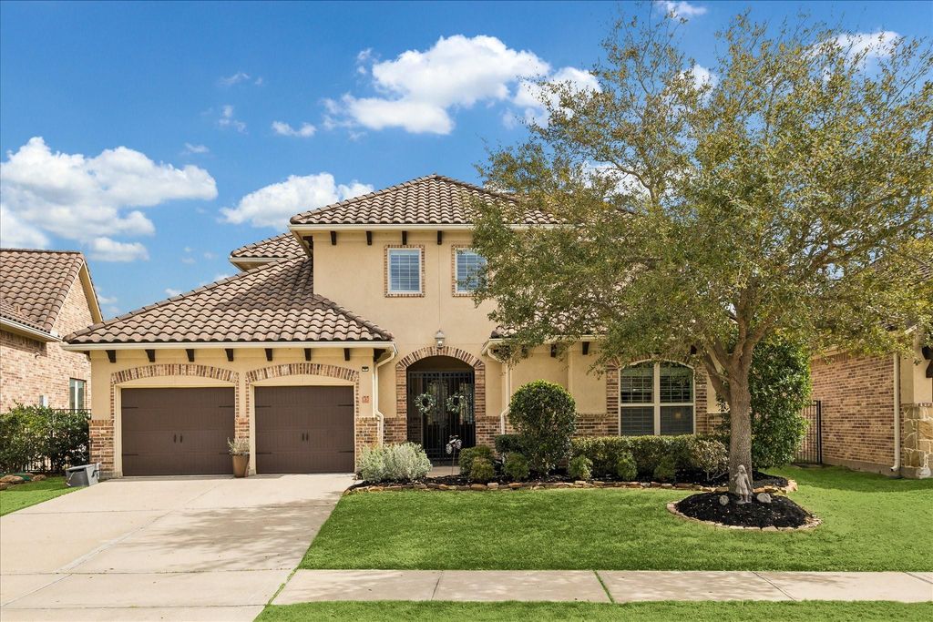 95 Lake View Loop, Fulshear, TX 77441