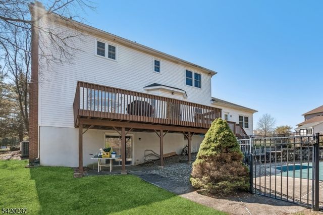 1106 Van Arsdale Dr, Branchburg Twp., NJ 08853