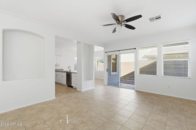 8710 E KILAREA Avenue, Mesa, AZ 85209