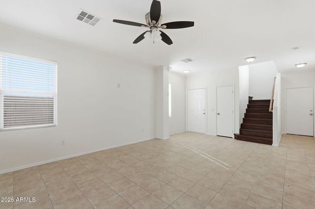 8710 E KILAREA Avenue, Mesa, AZ 85209