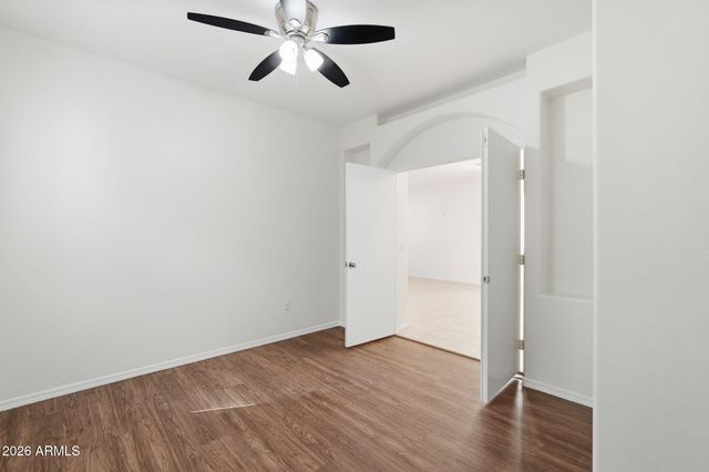 8710 E KILAREA Avenue, Mesa, AZ 85209