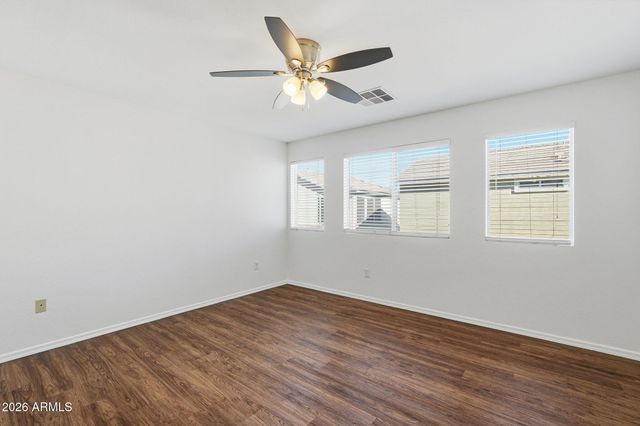 8710 E KILAREA Avenue, Mesa, AZ 85209