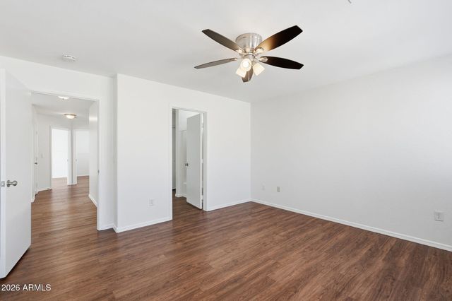 8710 E KILAREA Avenue, Mesa, AZ 85209