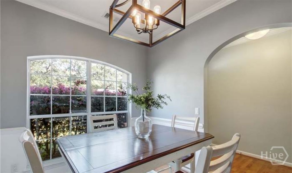 Image 3 of property listing at 127 Sweet Gum Road, Savannah, GA 31410