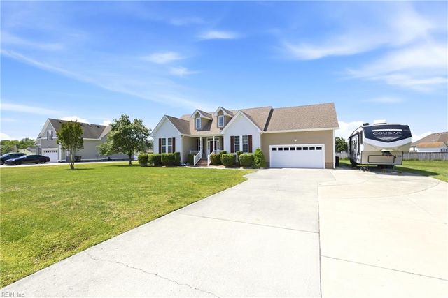 118 Creekside DR, Moyock, NC 27958