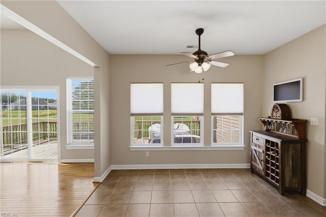 118 Creekside DR, Moyock, NC 27958