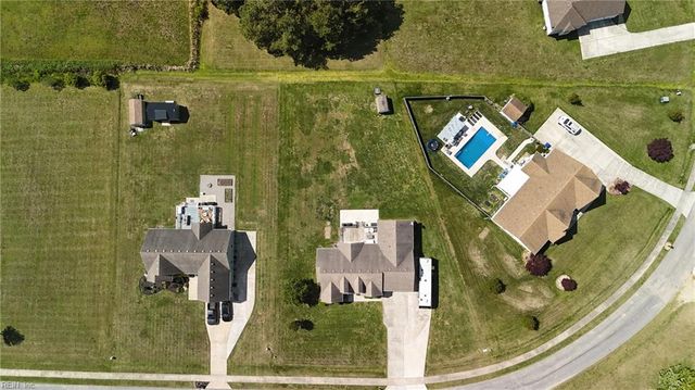 118 Creekside DR, Moyock, NC 27958