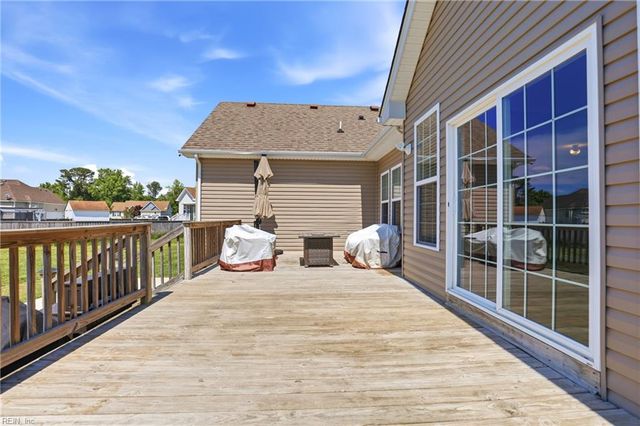 118 Creekside DR, Moyock, NC 27958