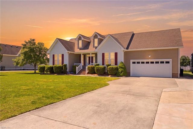 118 Creekside DR, Moyock, NC 27958