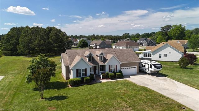118 Creekside DR, Moyock, NC 27958