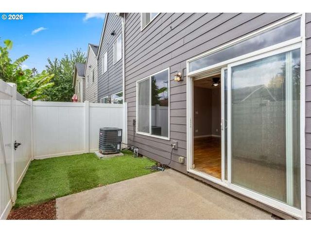 2424 Ne 113TH Ct, Vancouver, WA 98684
