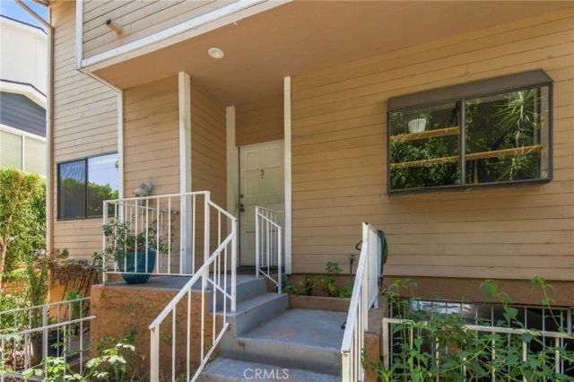 5340 Wilkinson Avenue 5, Valley Village, CA 91607
