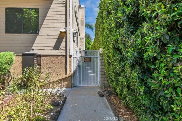 5340 Wilkinson Avenue 5, Valley Village, CA 91607