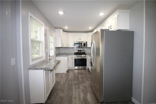 637 Wallace Avenue SE, Massillon, OH 44646