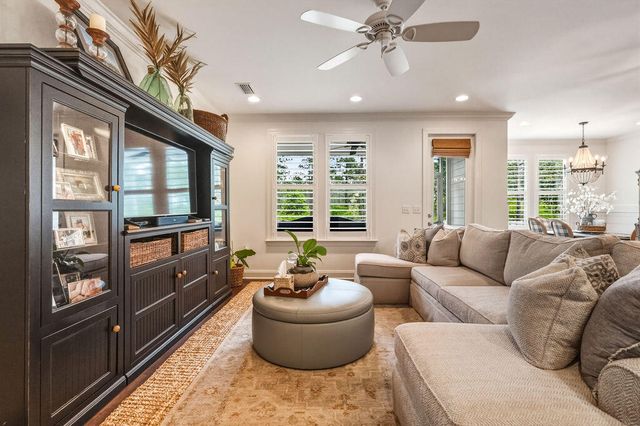 110 N Zander Way, Santa Rosa Beach, FL 32459