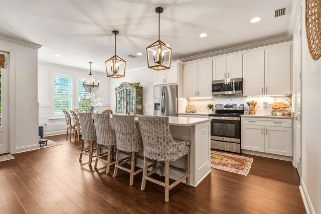 110 N Zander Way, Santa Rosa Beach, FL 32459