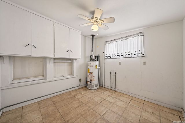 230 high, San Antonio, TX 78210