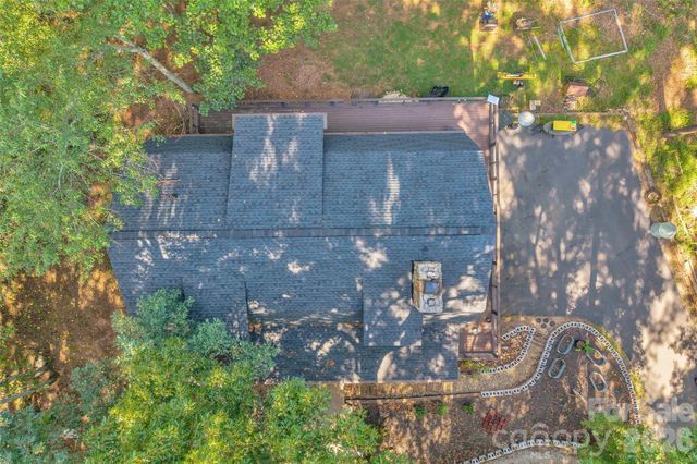 2440 Mount Lebanon Road, Campobello, SC 29322