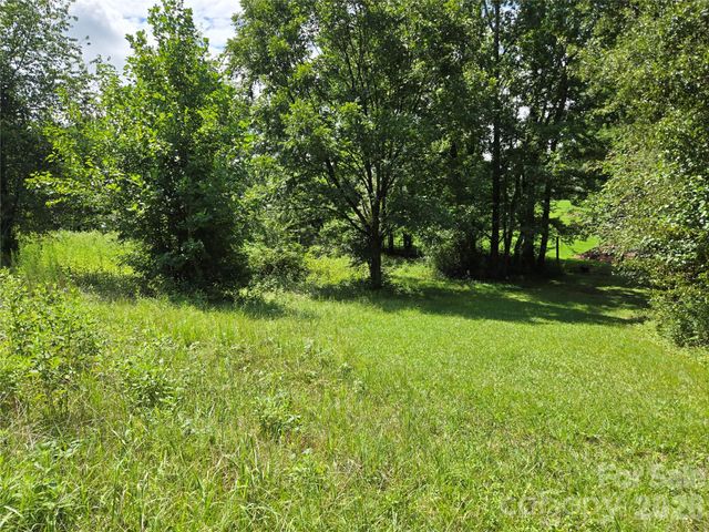 2440 Mount Lebanon Road, Campobello, SC 29322
