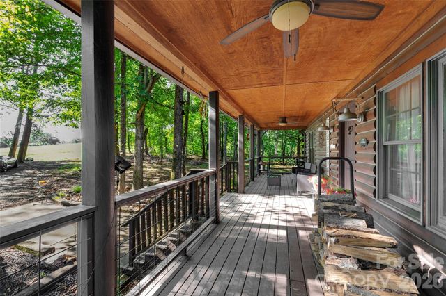 2440 Mount Lebanon Road, Campobello, SC 29322