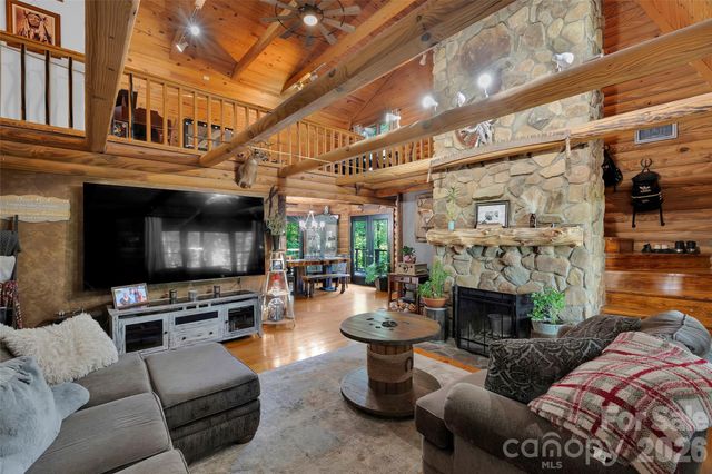 2440 Mount Lebanon Road, Campobello, SC 29322
