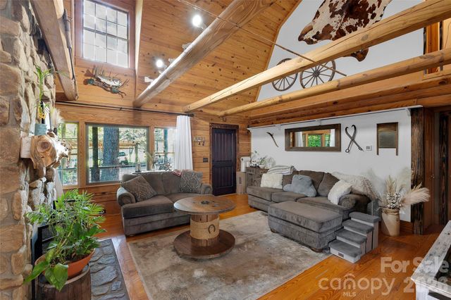 2440 Mount Lebanon Road, Campobello, SC 29322